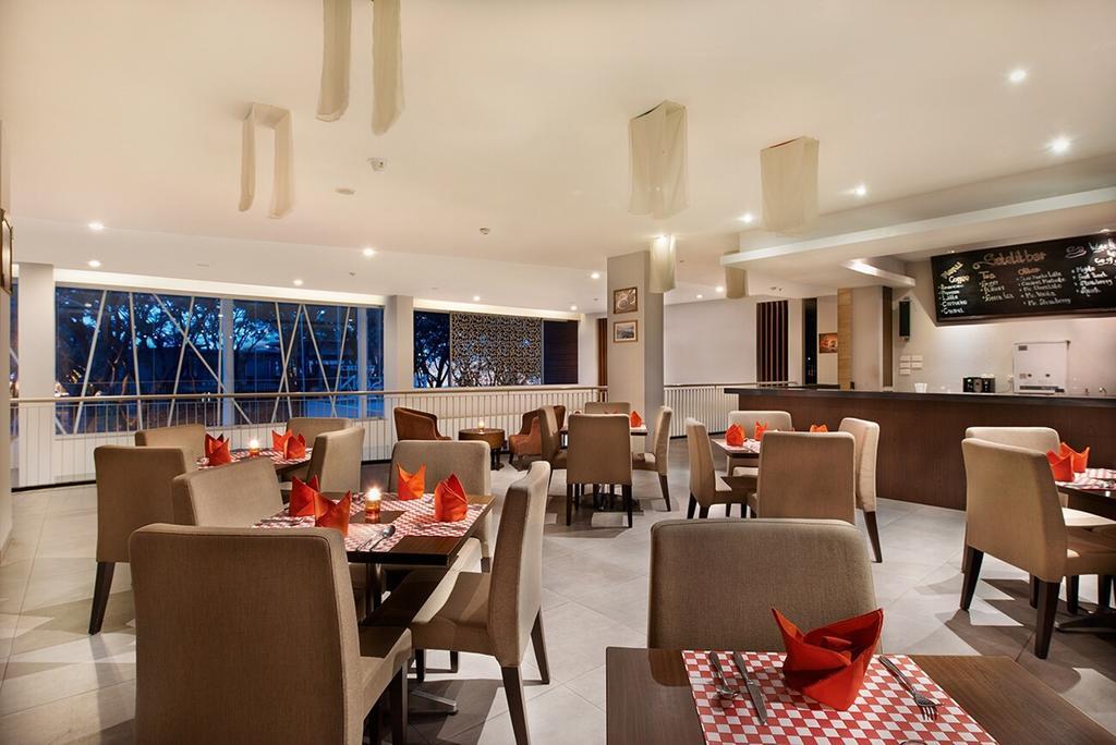 Grand Cakra Hotel Маланг Экстерьер фото